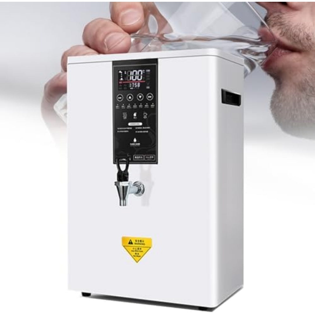 Acqua calda erogata al momento con arresto automatico e con display di lettura
